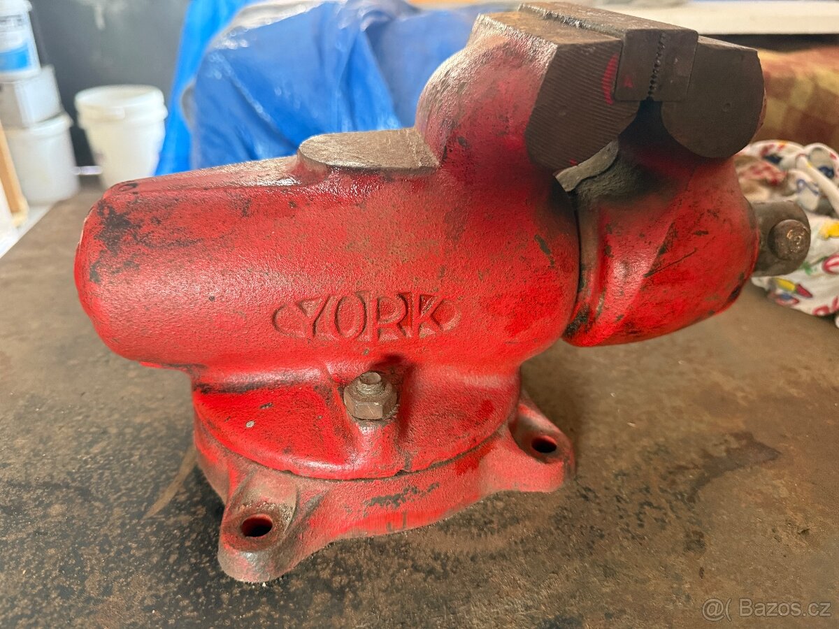 Svěrák York 100 - 3