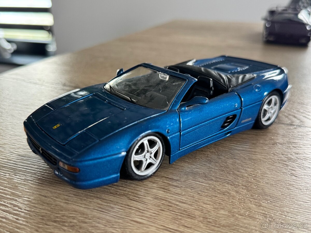 Ferrari 1:24 - 3