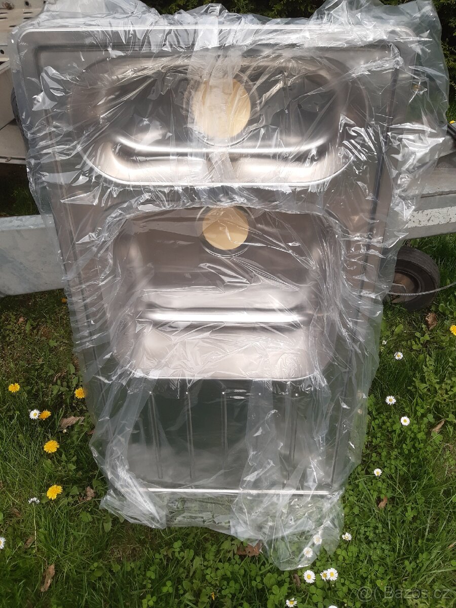 Prodám kuchyňský dřez - 3