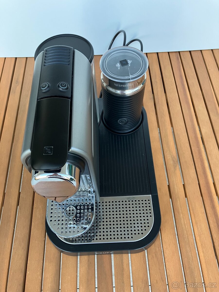 Prodám kávovar Nespresso Krups Citiz Milk - 3