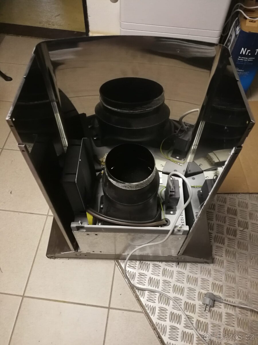 Digestoř / odsavač par AEG typ 8460D-M - 3