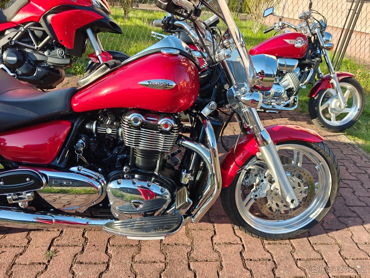 Triumph Thunderbird SE 1600 - 3