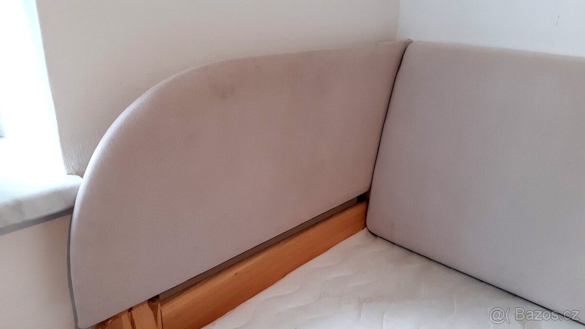 Postel 80x200, masiv borovice + matrace + čalounění - 3