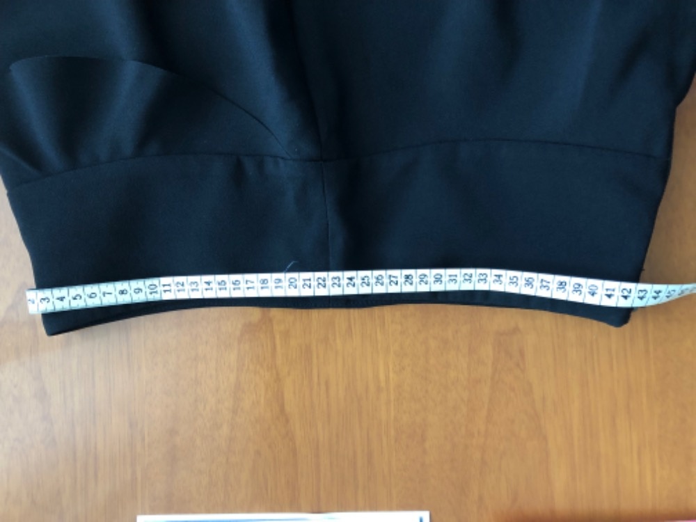 Moderní, krátká sukně - vel.M - 3