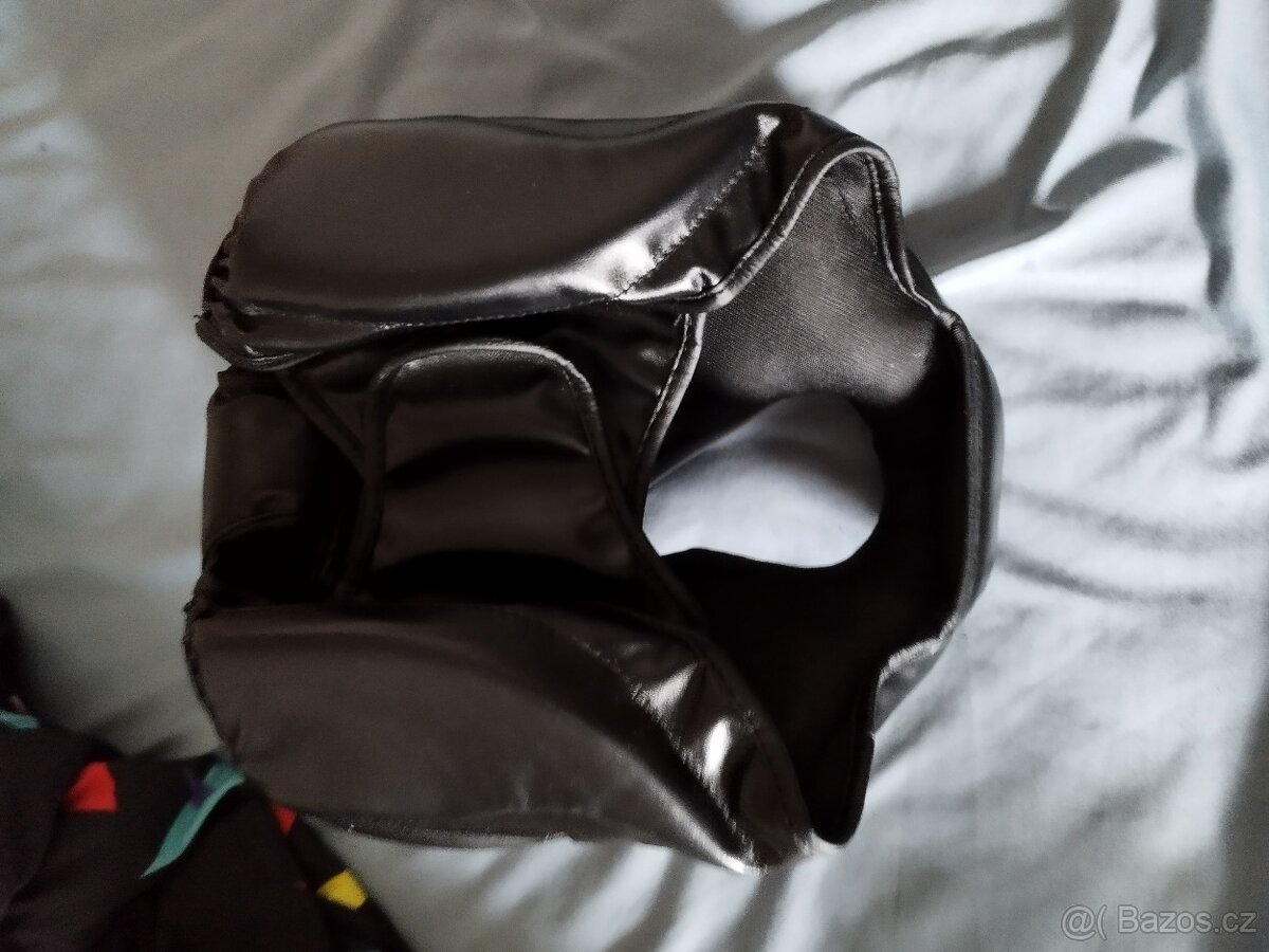 Ochranná pomůcka hlavy pro bojové sporty - 3