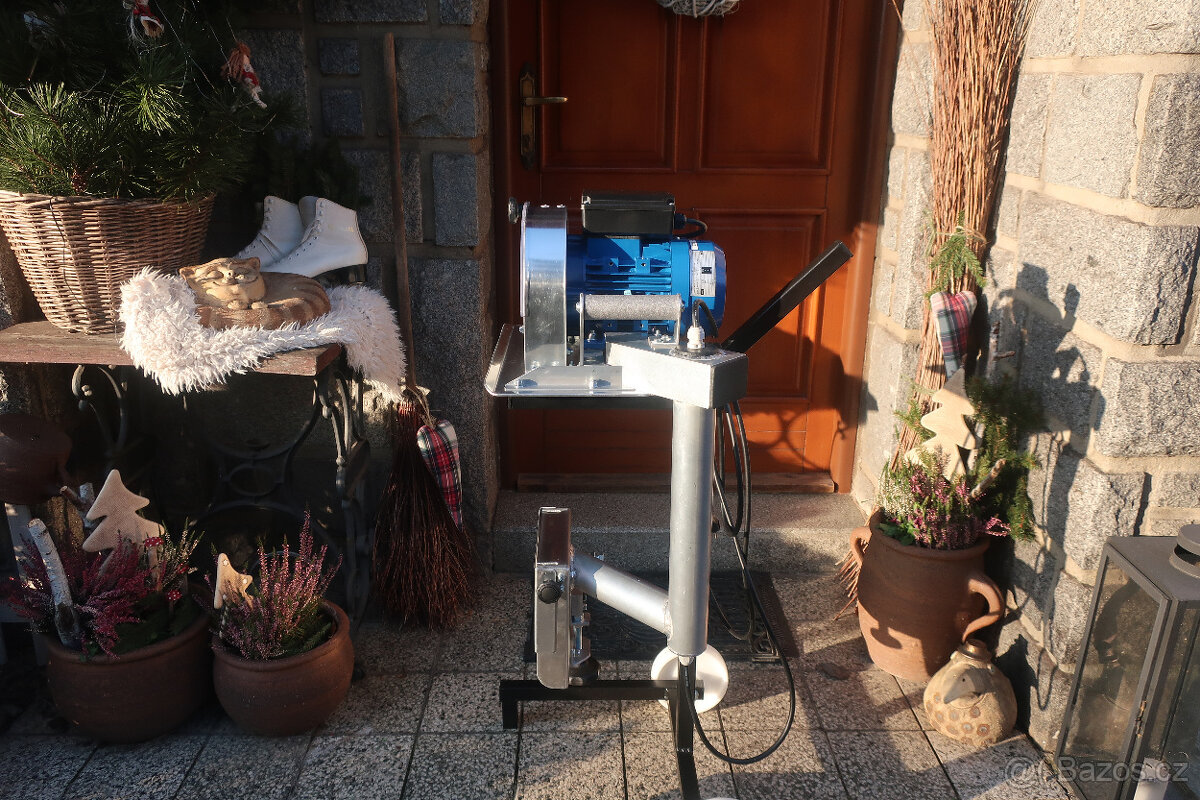 Pásová pila tesařská - 3