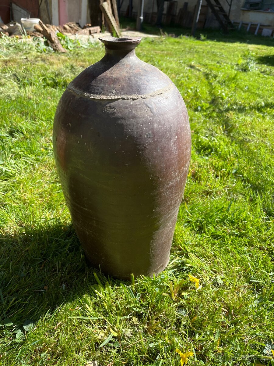 Stara kameninova nadoba - 3