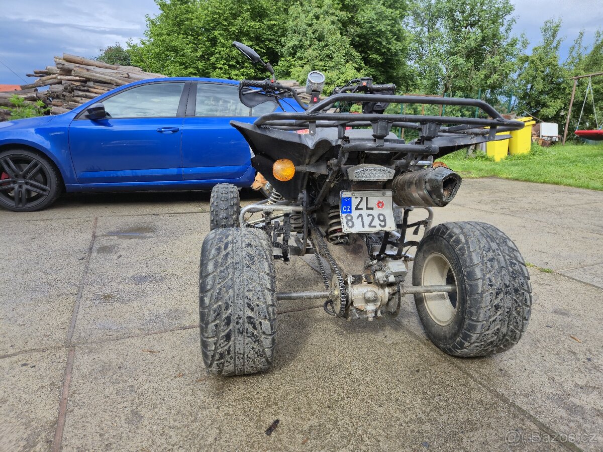 Prodám čtyřkolku 250ccm