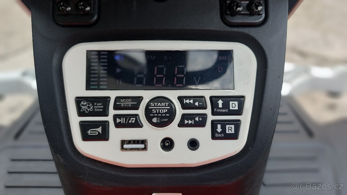 Dětská elektrická motokára Fancy - 3