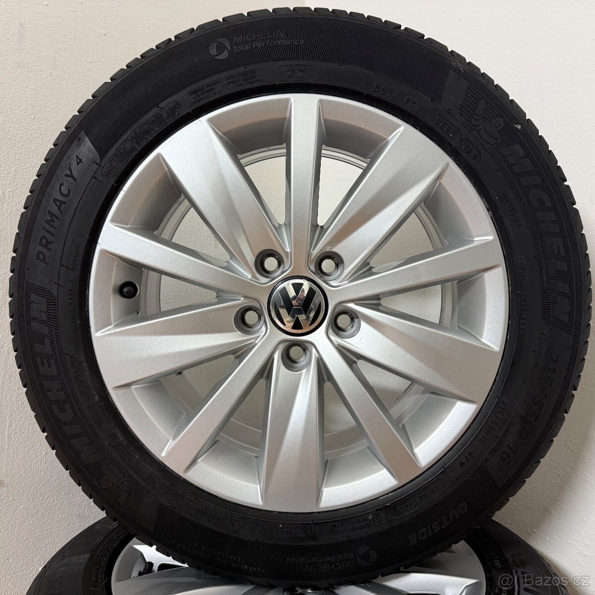 VW SHARAN II 5x112 R16 ET45+LETNÍ 205/60R16 5/4mm - 3