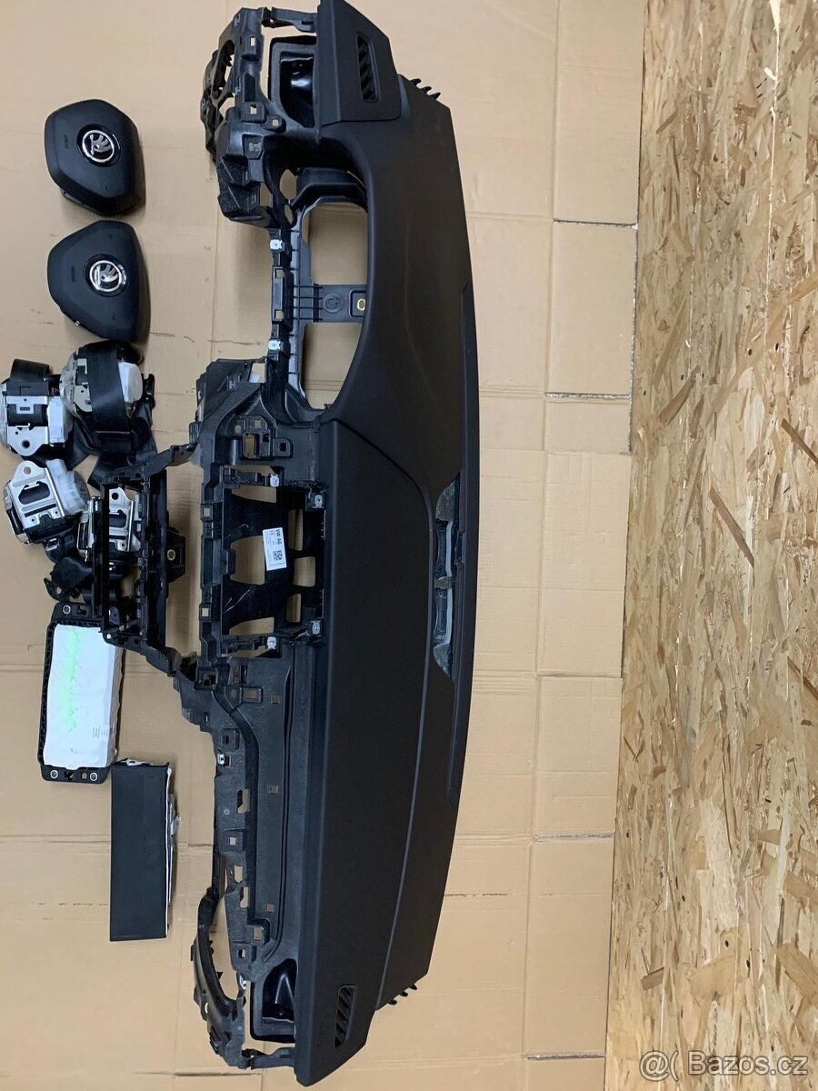 Airbagy, pásy, palubní deska Škoda Kamiq, Scala - 3