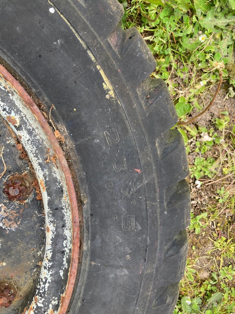 Kola vzv, zemedelska technika - 3