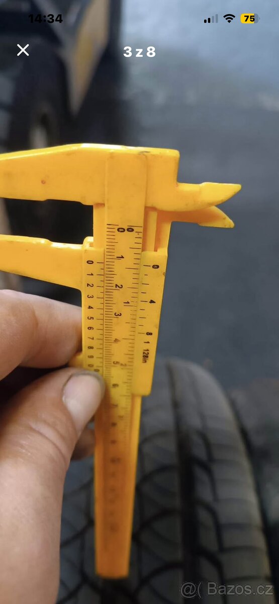 Prodám zanovni letní pneu 215 /75 r16c - 3
