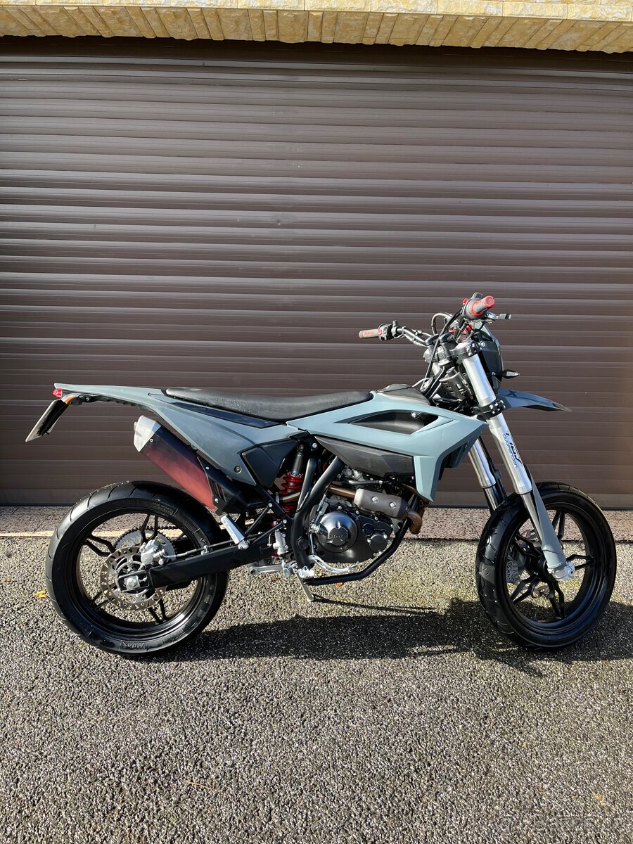 Beta RR 125 4T - 3
