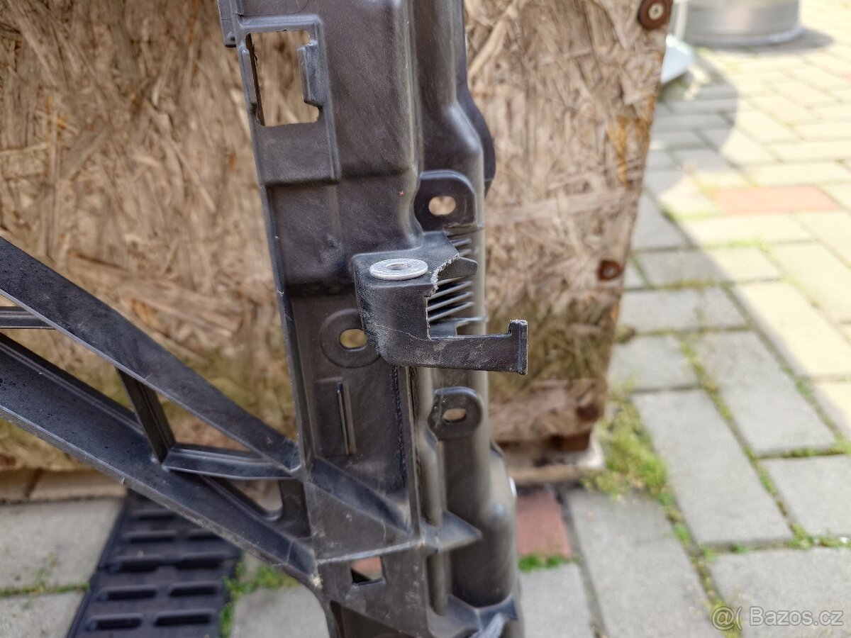 Chladičová stěna Škoda Fabia III. - 3