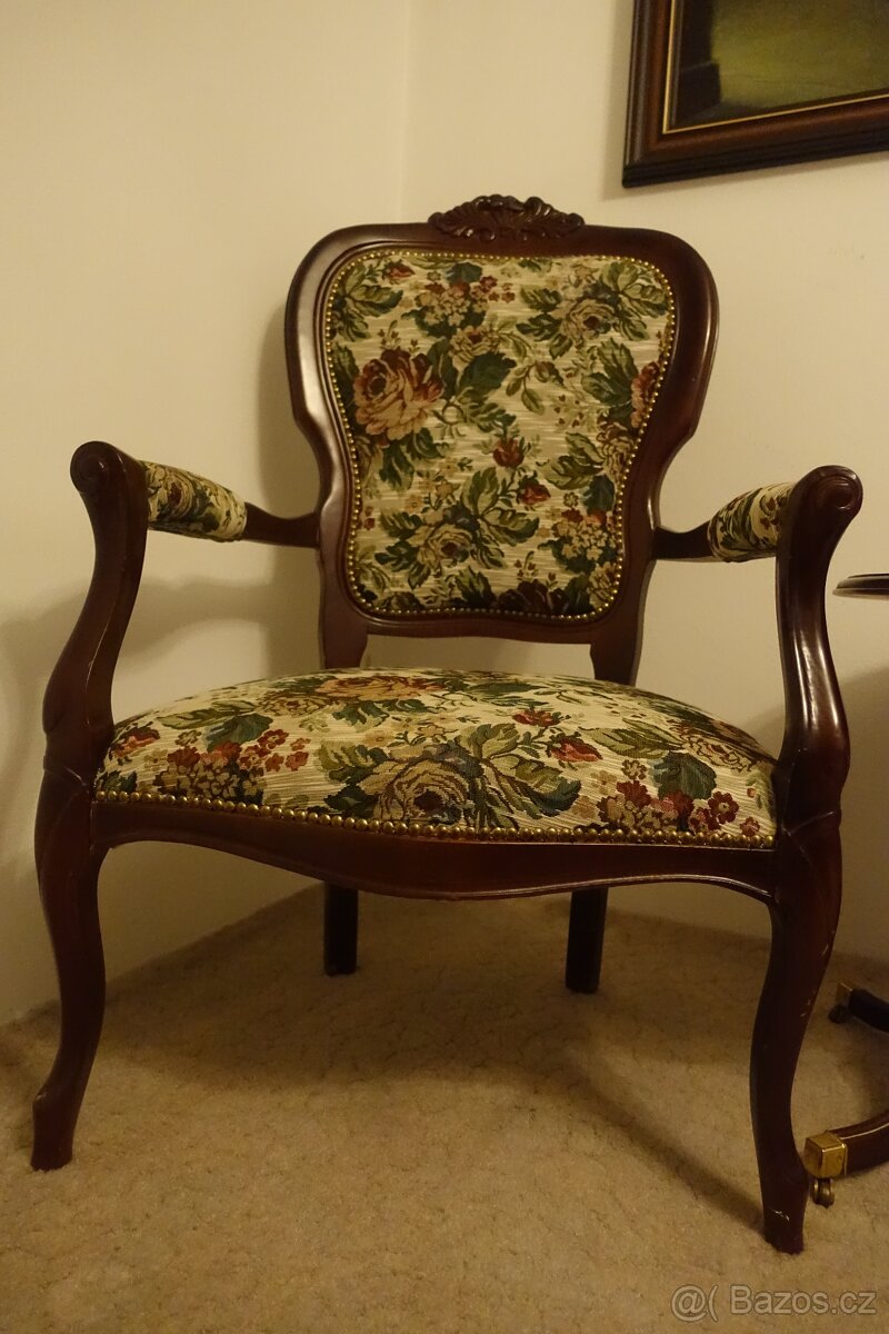 Stoličky a stolík - 3