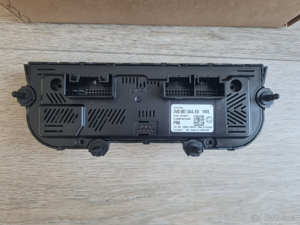 NOVÝ Climatronic Škoda Superb 3 - ORIGINÁL - 3