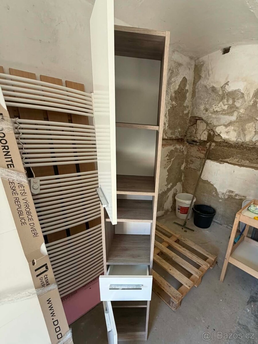 Skříň do koupelny - 3