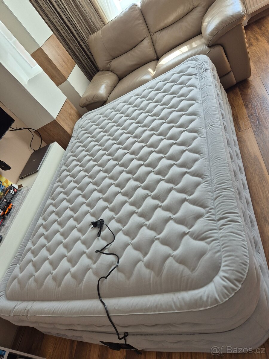 Intex nafukovací postel - 3