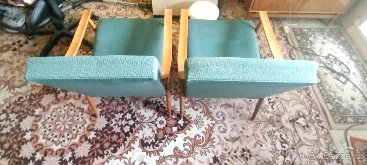 Retro křesla, stolek - 3