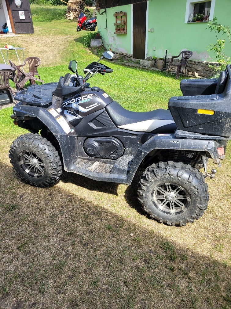Gladiator x550 rok výr. 2018 - 3