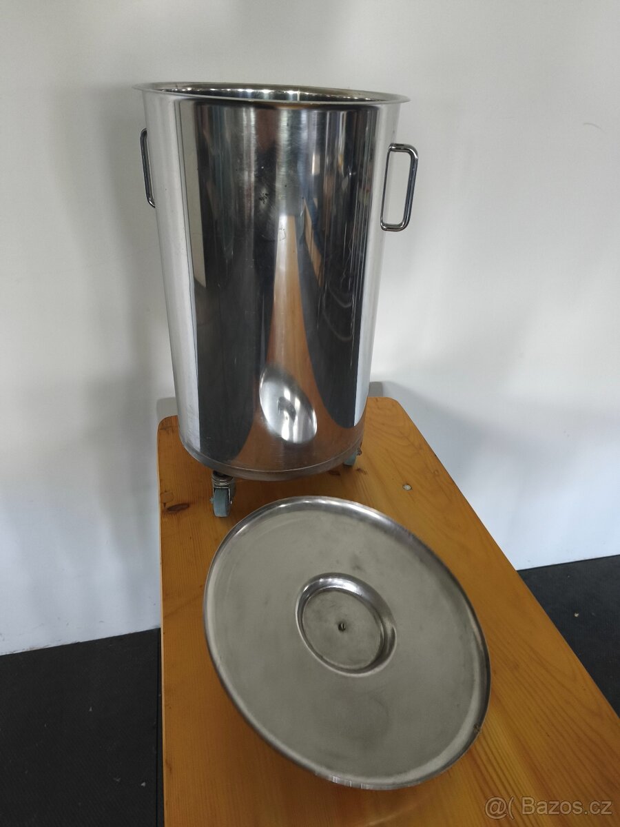 Nerezové kuchyňské nádoby odpad - 3