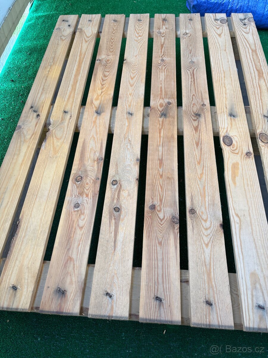 Dřevěná paleta - 3