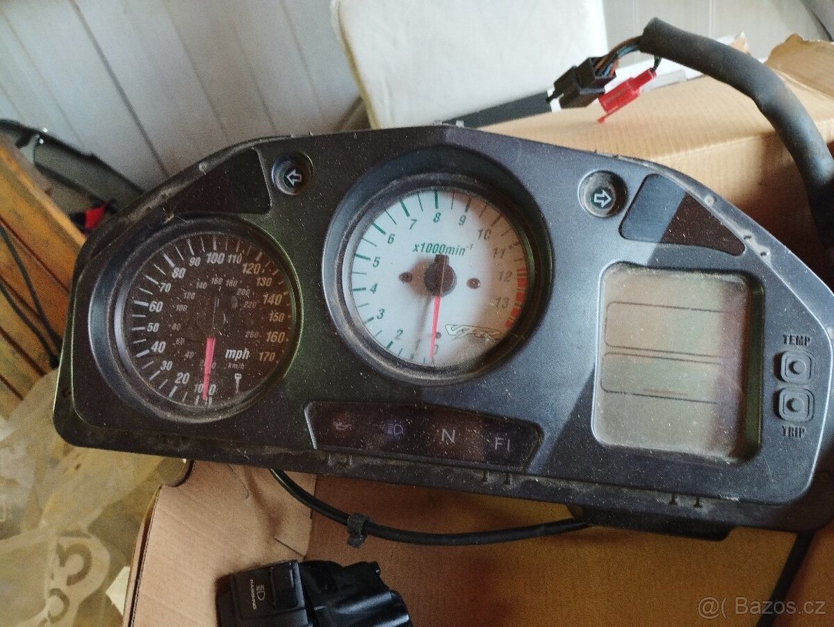 Honda WFR 800 - 3