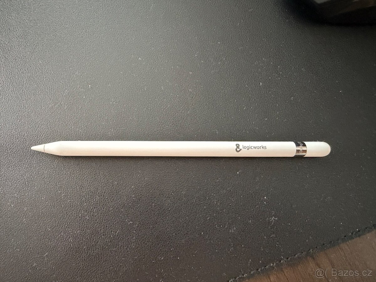 Prodám 2x iPhone + 1x iPad - 3
