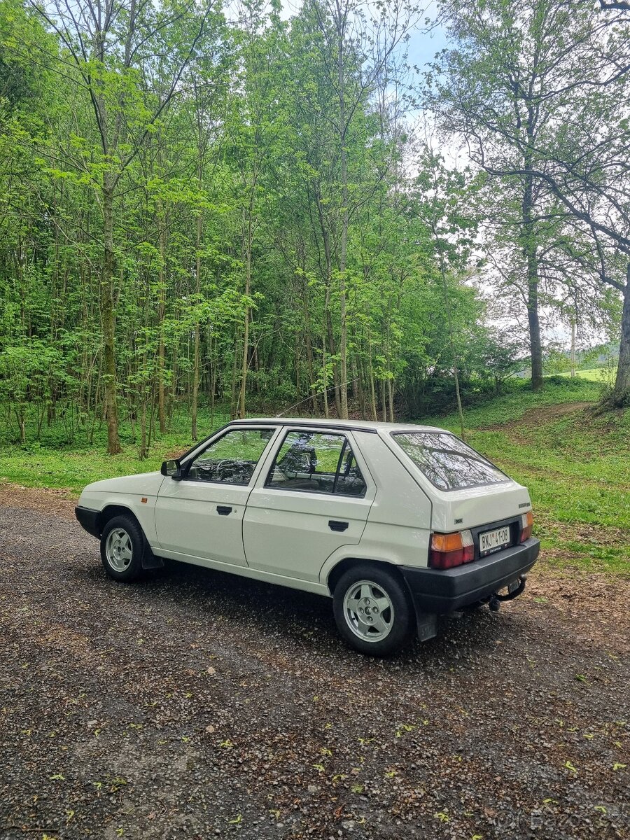 Škoda Favorit - 3