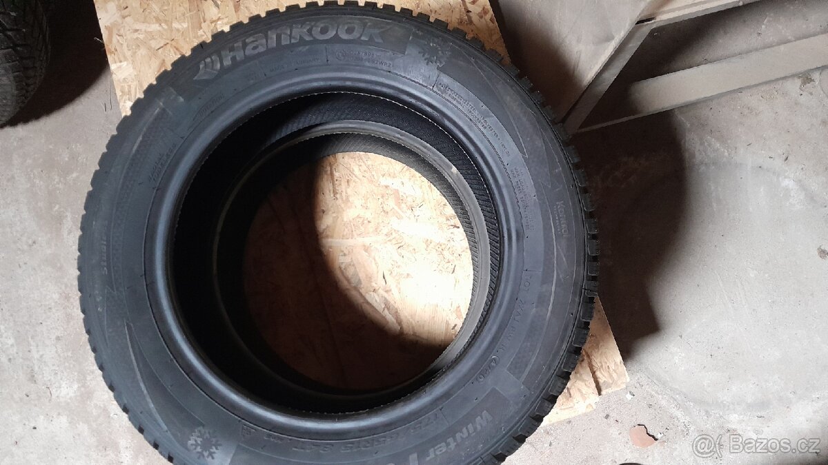 Pneu 175/65R15 - 3