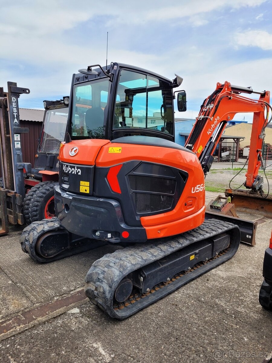 minibagr Kubota U56-5 - 3