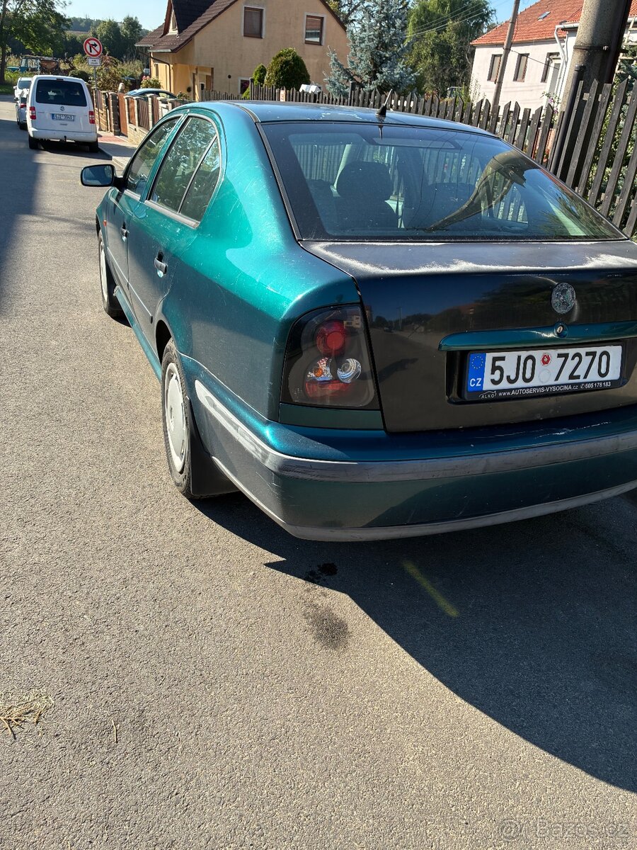 Škoda octavia 1, 1.6 MPI, 55kW - 3