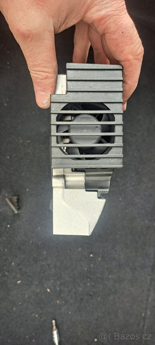 Audio zesilovac bose audi a8 4e d3 - 3