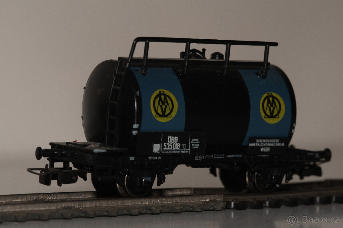 Model vagonu H0 - nákladní cisterna - 3