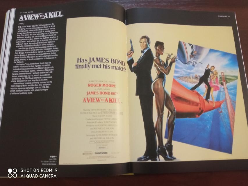 Velká kniha James Bond 007 filmové plakáty za 50let+2 karty - 3