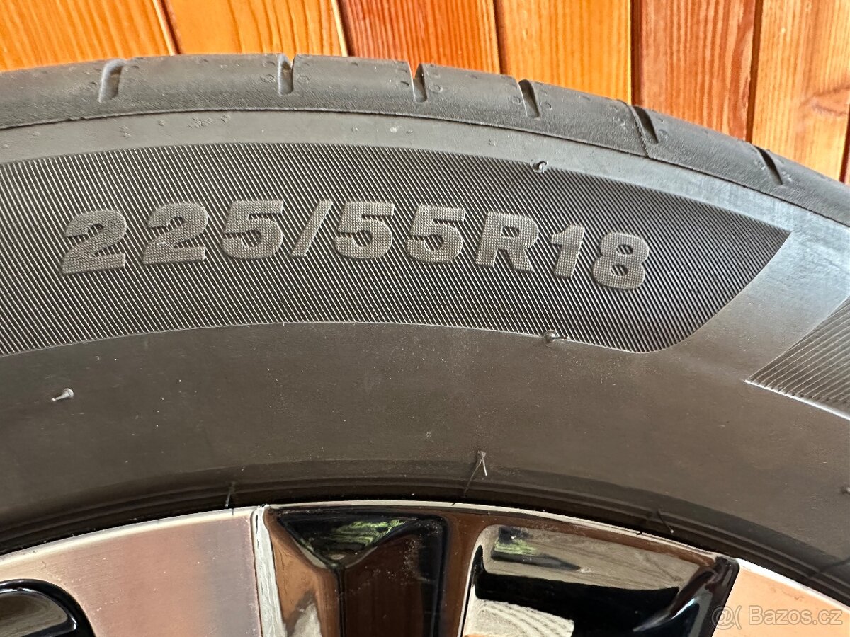 ALU kola Toyota - sada pneu 225/55 R18 - 3