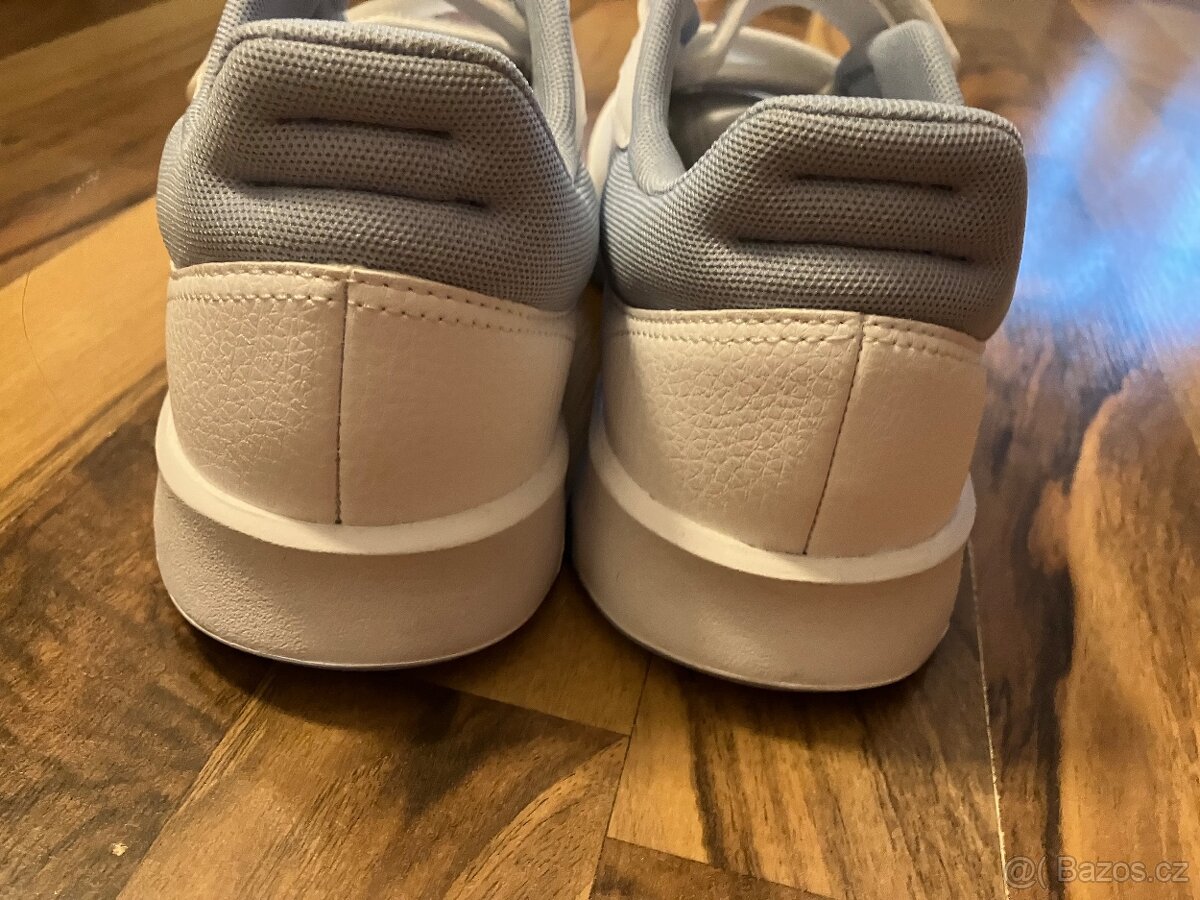Vycházková obuv zn. Adidas EU 38 - 3
