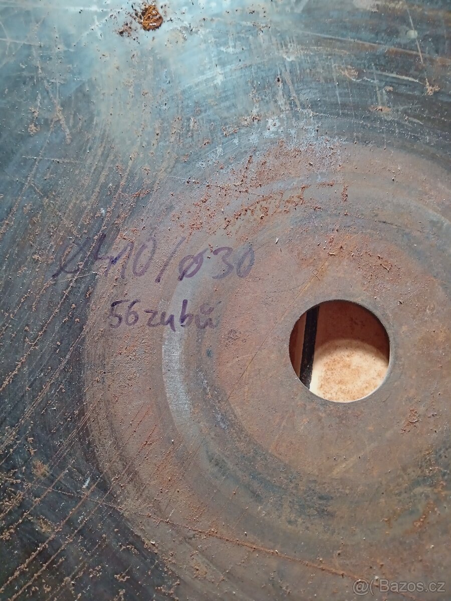 Pilový kotouč na dřevo pr.410 - 3