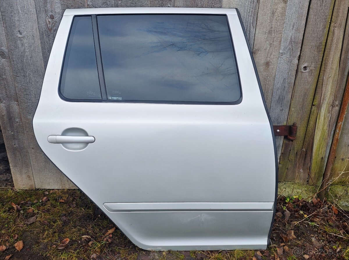 Dveře Škoda Octavia 2 stříbrná - 3