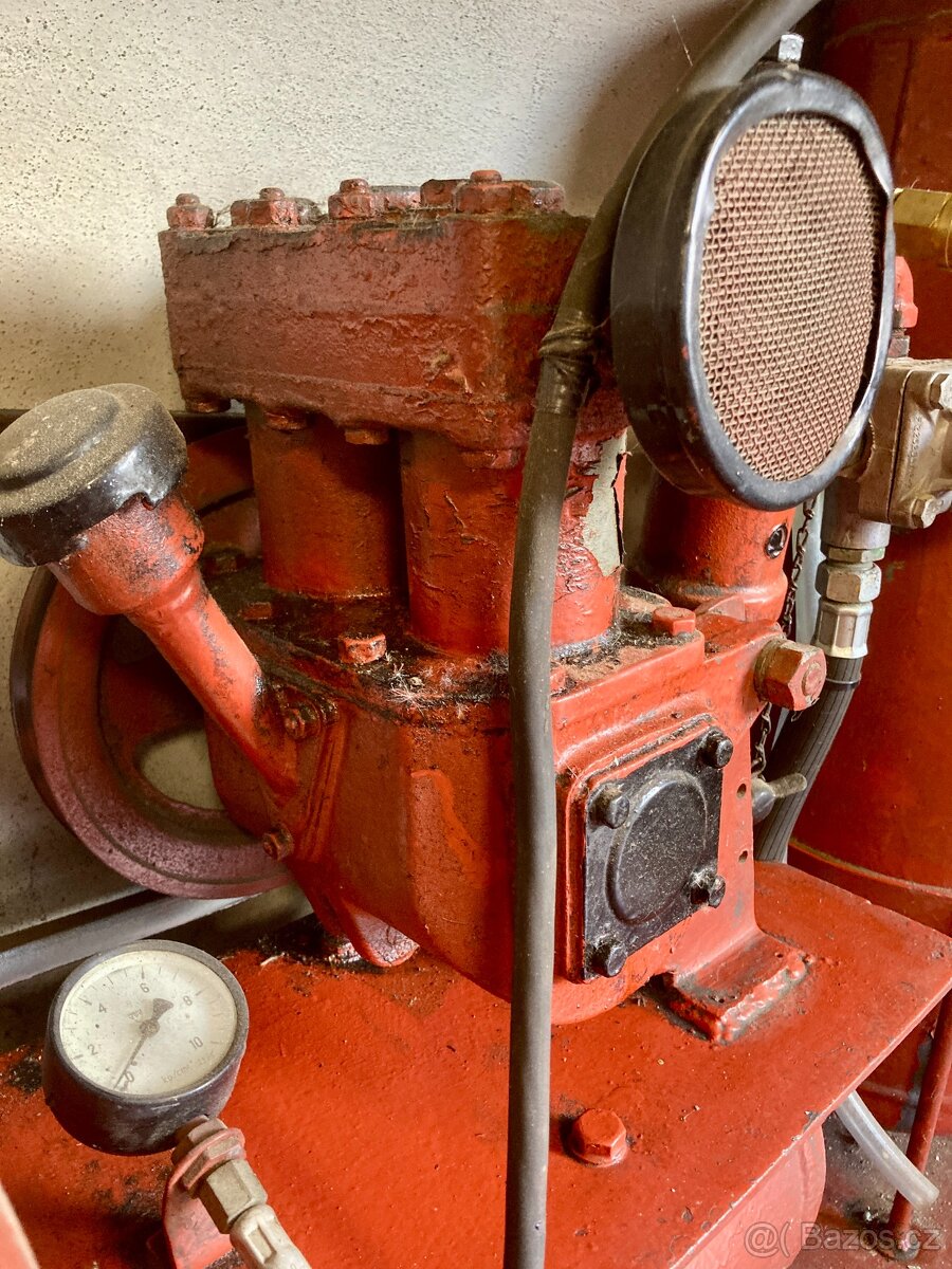 Dvouválcový kompresor domácí výroby - 3