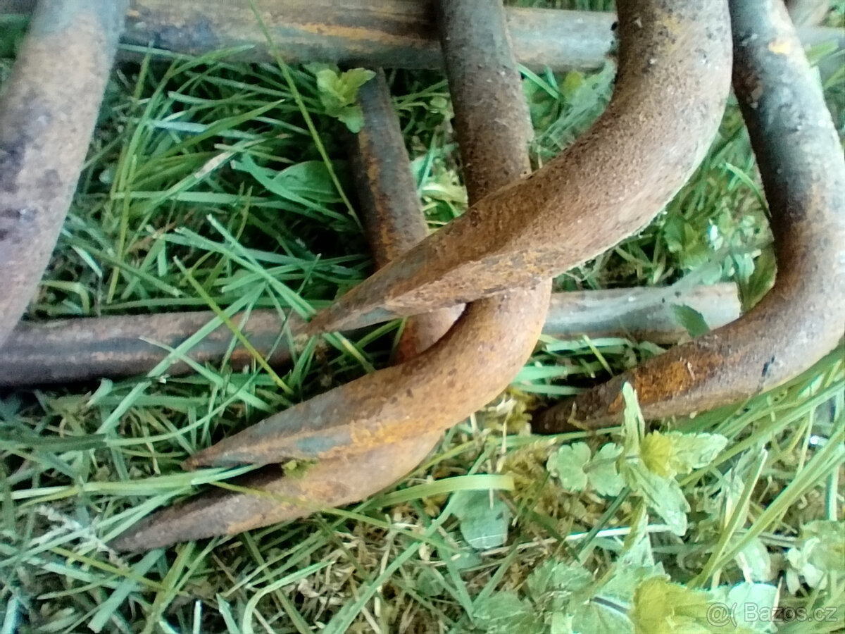 TESAŘSKÉ STAVEBNÍ SPONY Kramle 350 mm - 15 ks - 3