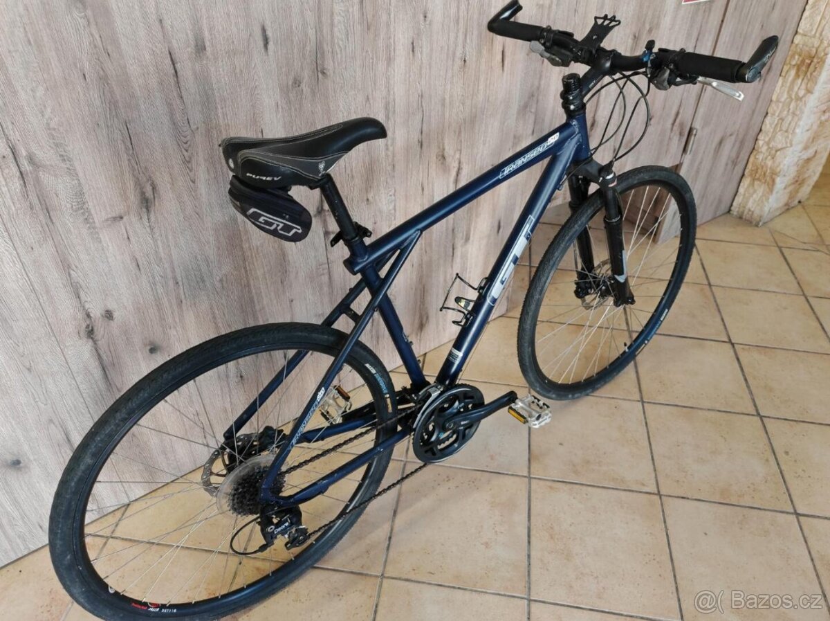 Krosové kolo GT Transeo 2.0 - 3