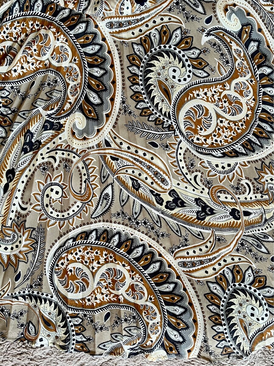 Plisovaná sukně se vzorem - 3