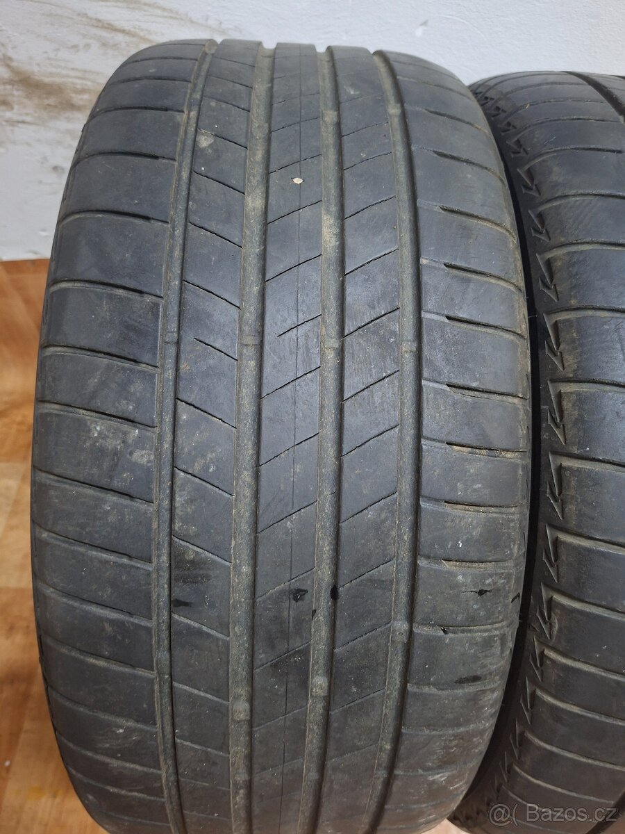 Letní pneu 255/45/18 Bridgestone - 3