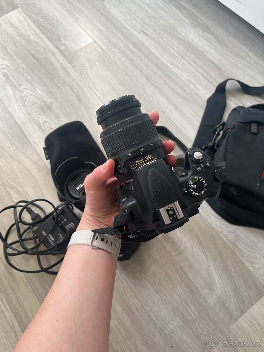 Nikon D5000+ příslušenství - 3