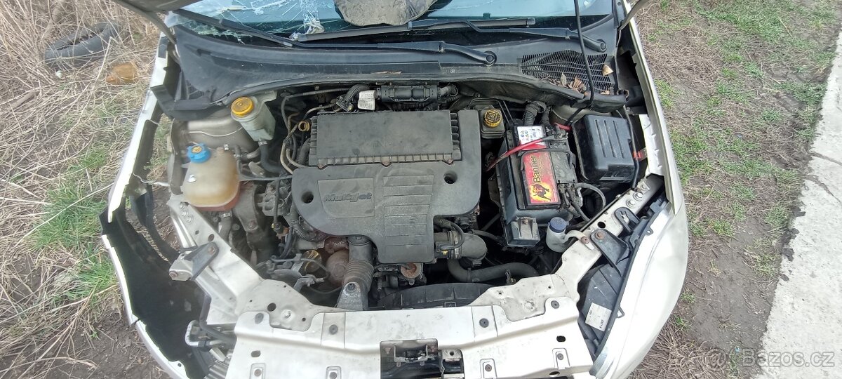 Fiat linea 1.3 JTD 199A3000 - 3