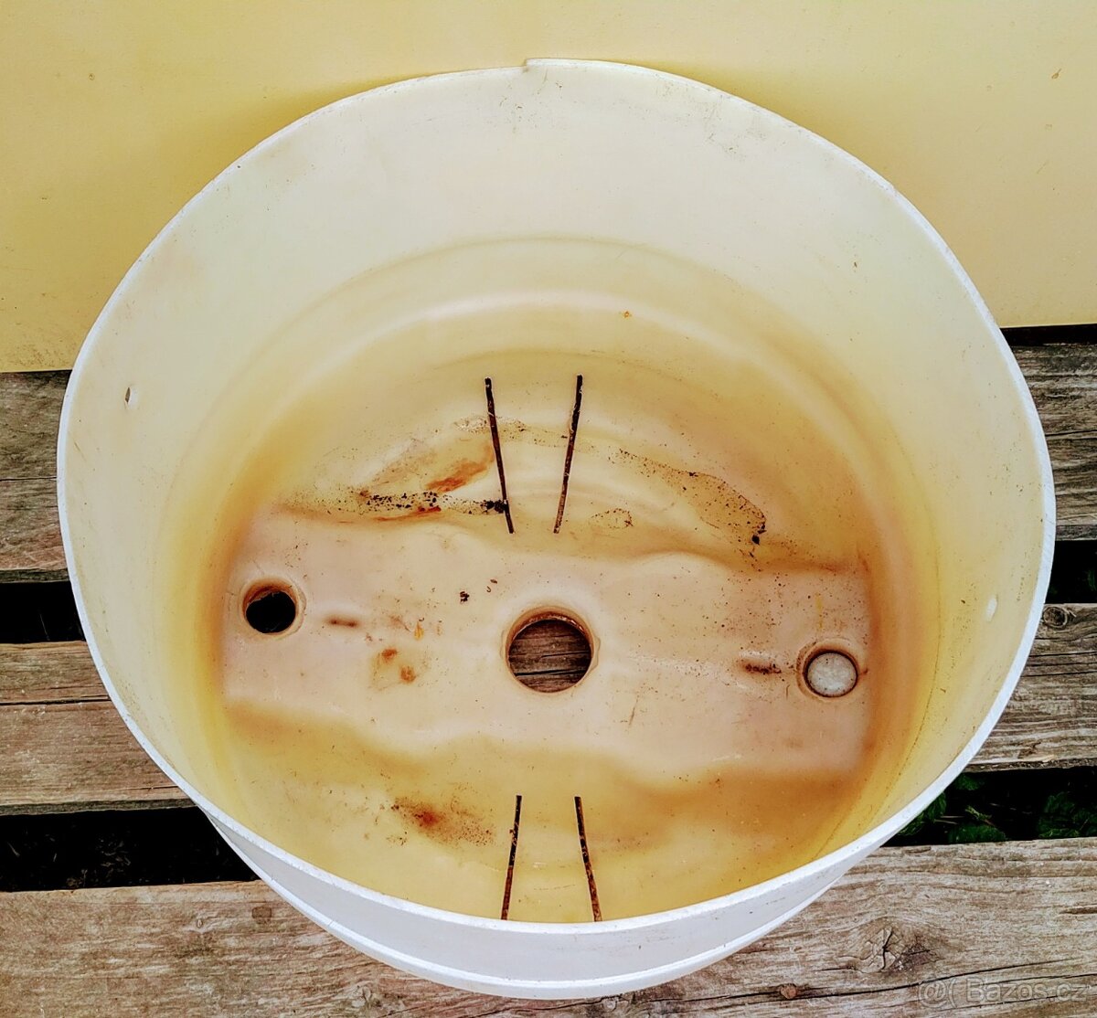 Velké květináče - barely 25 l, 3ks - 3