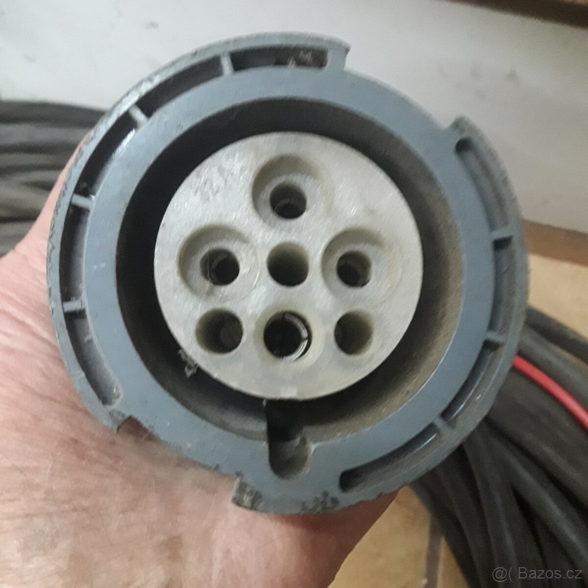 PRODLUŽOVACÍ KABEL 380V - 3
