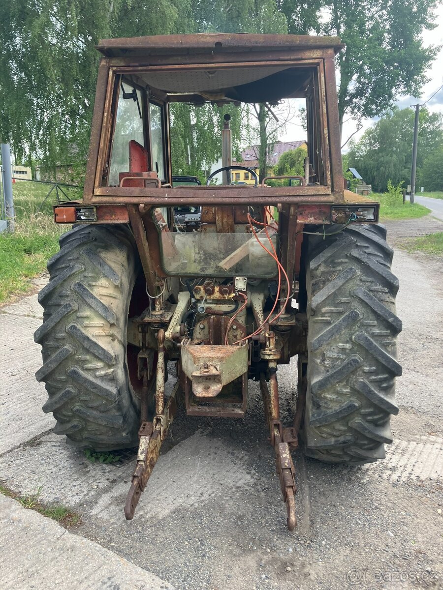 Zetor 8045 Crystal levný traktor - 3